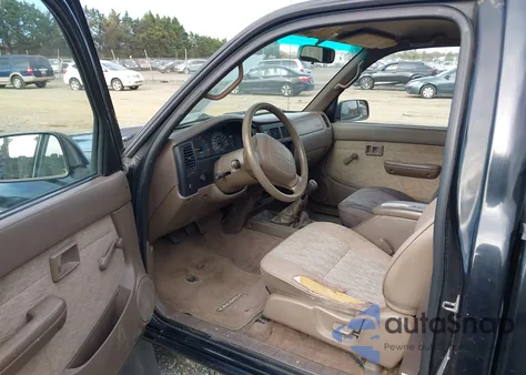 1999 Toyota Tacoma from USA, damaged, VIN 4TAPM62N8XZ469630